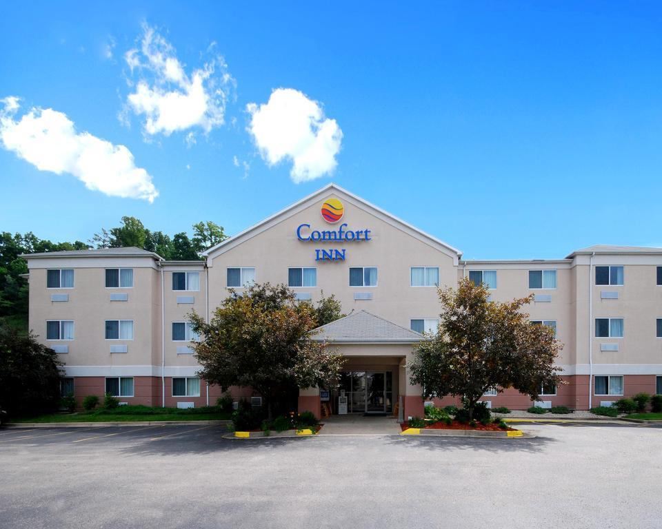 Comfort Inn Barboursville Near Huntington Mall Area מראה חיצוני תמונה