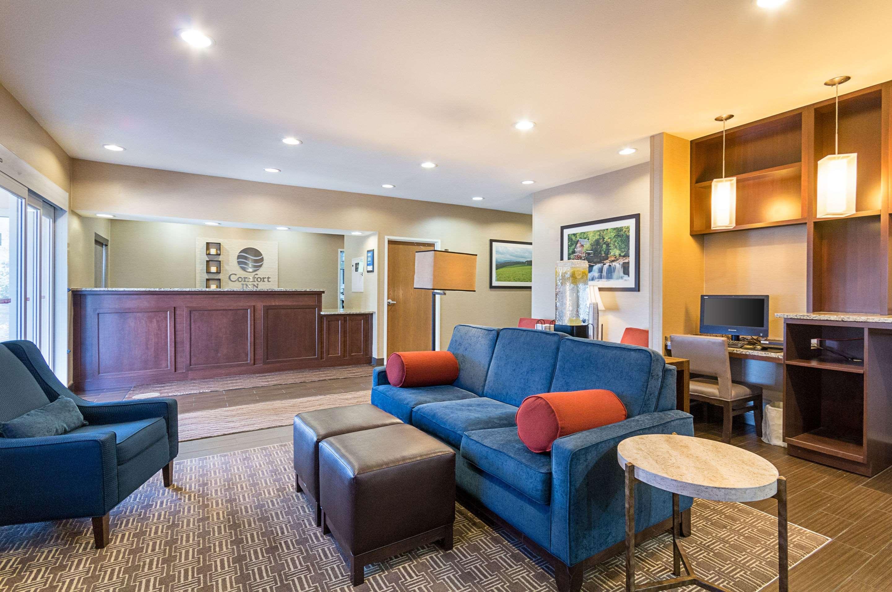 Comfort Inn Barboursville Near Huntington Mall Area מראה חיצוני תמונה